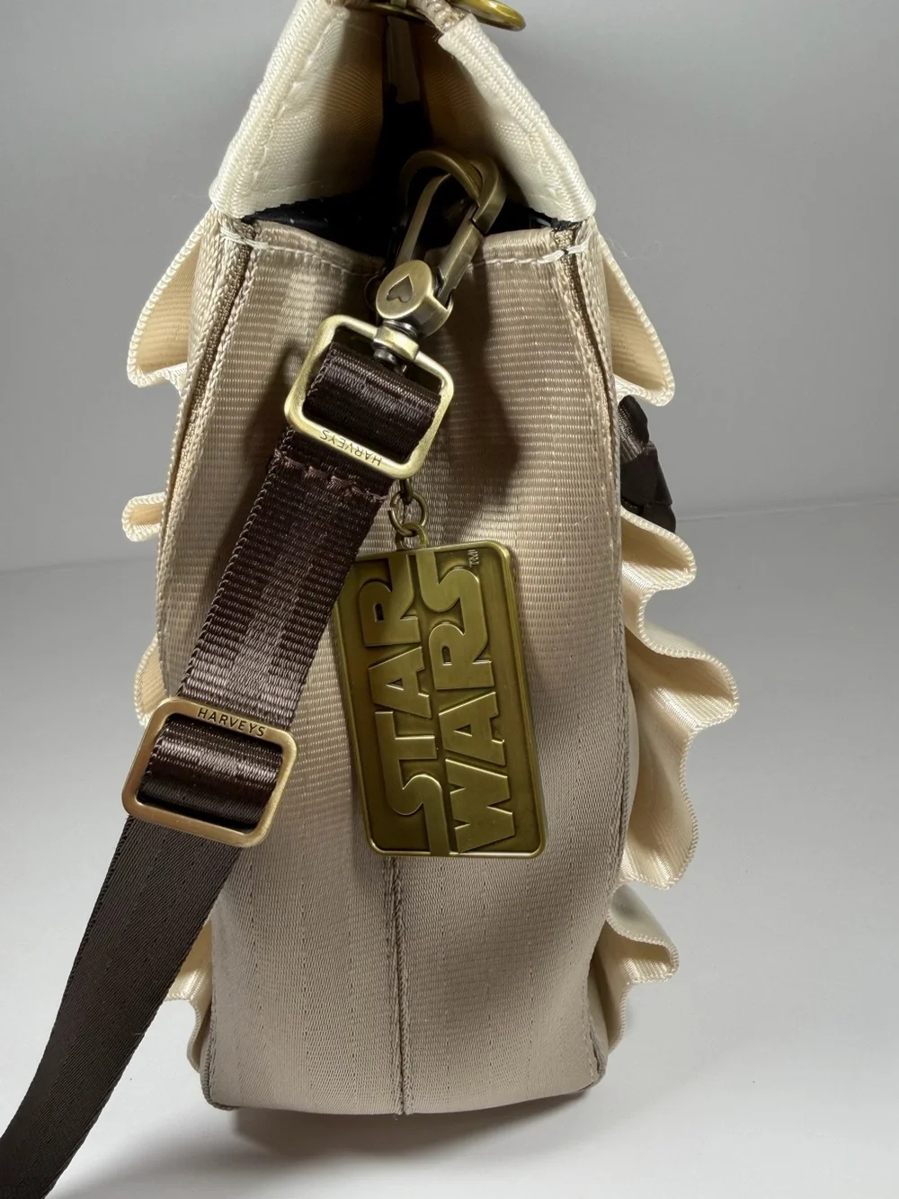 Harveys zip sturdy
